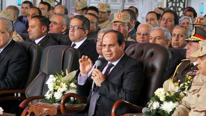 Sisi: Güvenlik güçlerine hakaret vatana ihanete girer